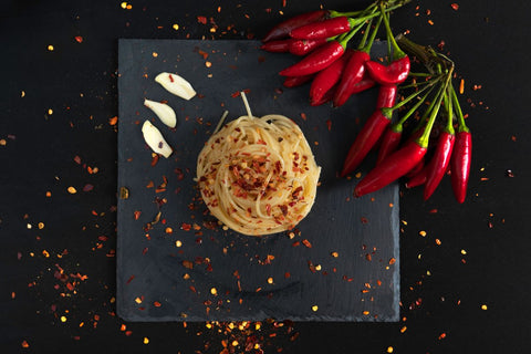 Aglio, Olio e Peperoncino, un classico - Olio Desiderio