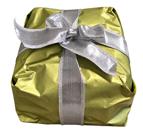 Panettone con mandorle e nocciola Piemonte IGP